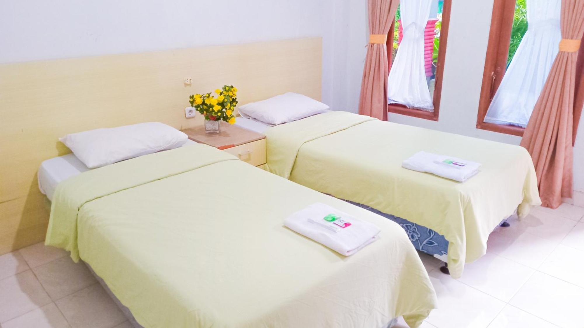 Ciguntur Bayak Hotel Bumdes Cipayung & Resort מראה חיצוני תמונה