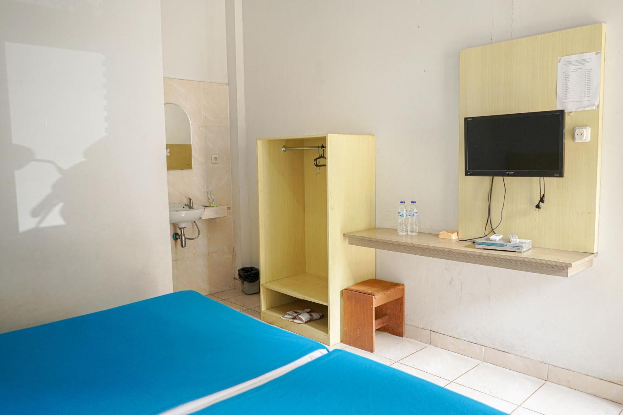 Ciguntur Bayak Hotel Bumdes Cipayung & Resort מראה חיצוני תמונה